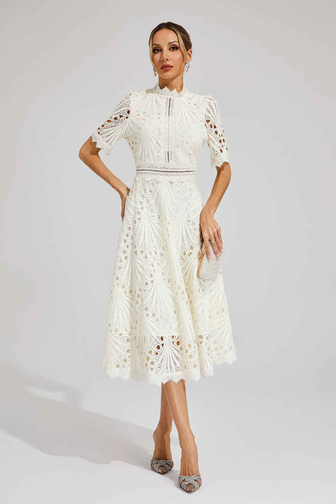 Bonnie | Women’s Chic Lace Midi Dress
