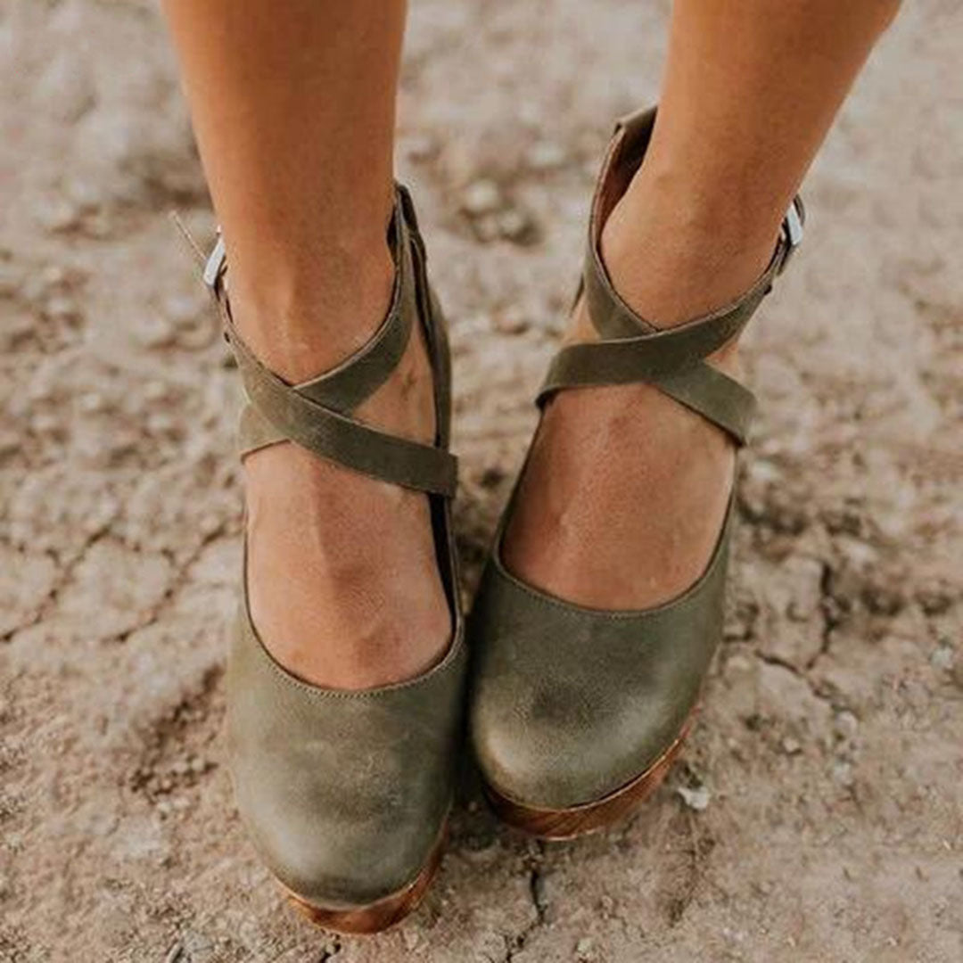 Taren | Women’s Buckle Strap Platform Heel Shoes