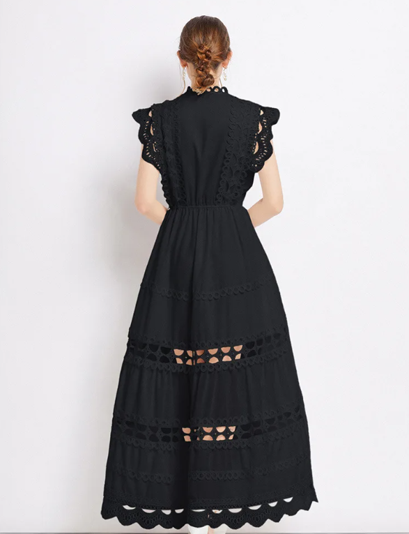 Lisette | Elegant Sleeveless Lace Dress