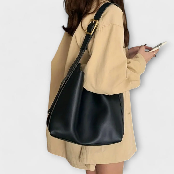 Harper | Women’s Classic Style Shoulder Bag