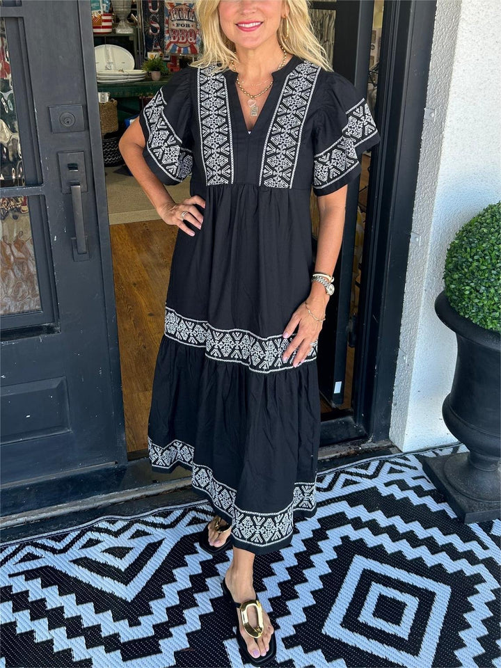 Boho Maxi Dress V-Neck Embroidered Tummy Control Flowy - Black