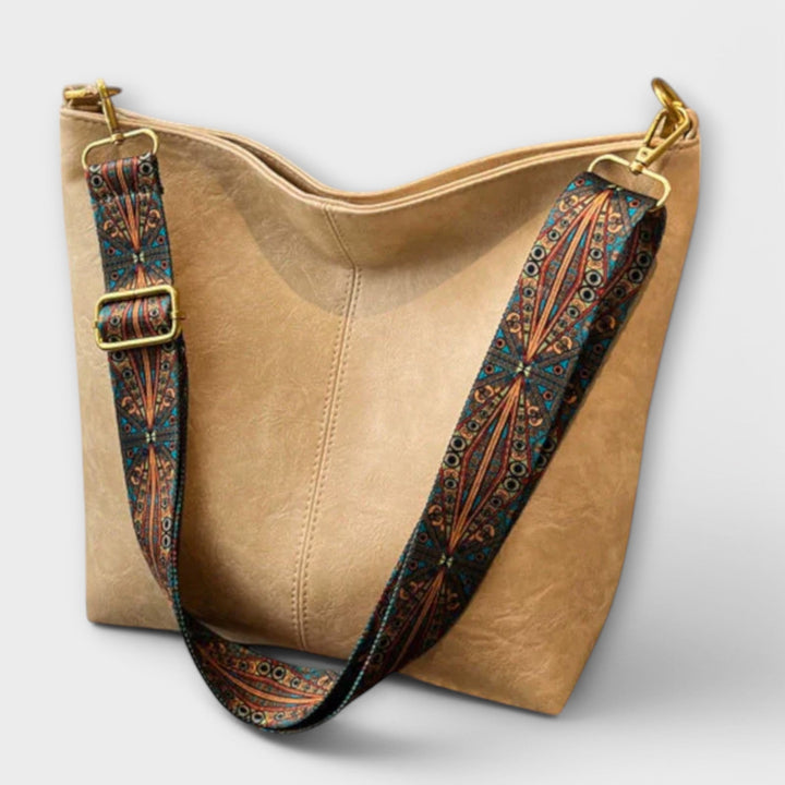 Nicole | Women’s Shoulder Bag With Unique Strap