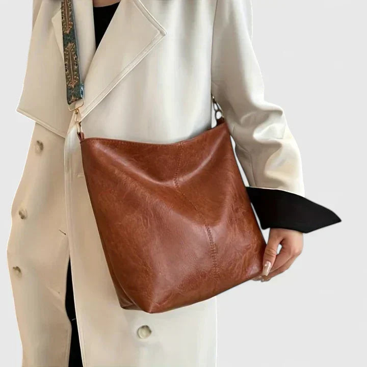 Isabella | Women’s Shoulder Bag With Unique Style