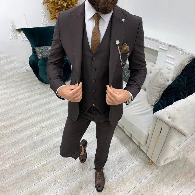 Men's Notch Lapel Single-Breasted Three-Piece Formal Suit - Brown