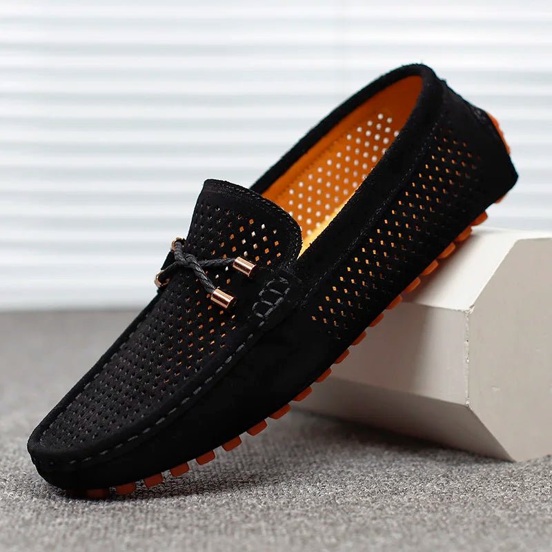 Men's Perforated Suede Slip-On Loafers - Schwarz