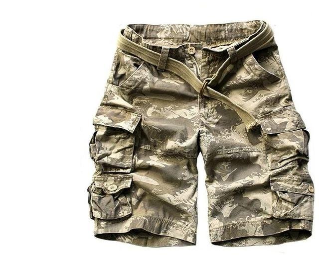 Men's Relaxed-Fit Camouflage Cargo Shorts with Belt - Khaki Camo