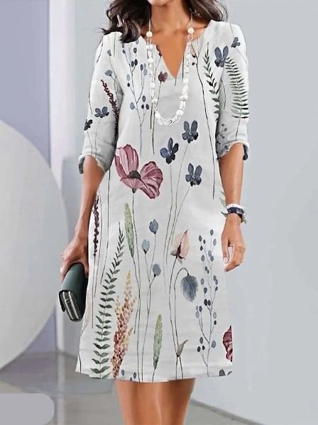 Plus Size Floral Dress V-Neck Short Sleeve A-Line Midi - Off-white