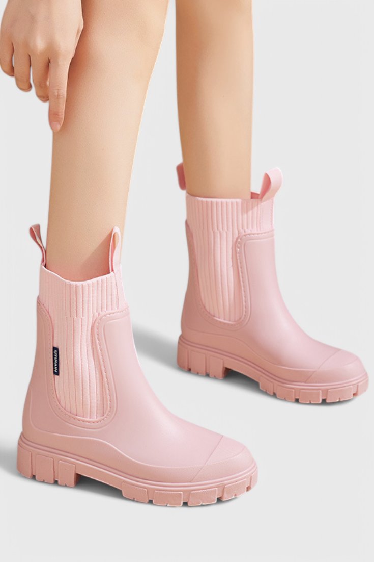Waterproof Boots Chelsea Style Ribbed Ankle Pull-On