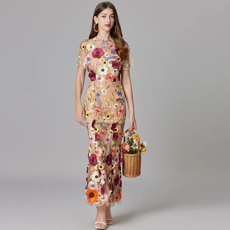 Women's 3D Floral Appliqué Sleeveless Maxi Dress - Beige