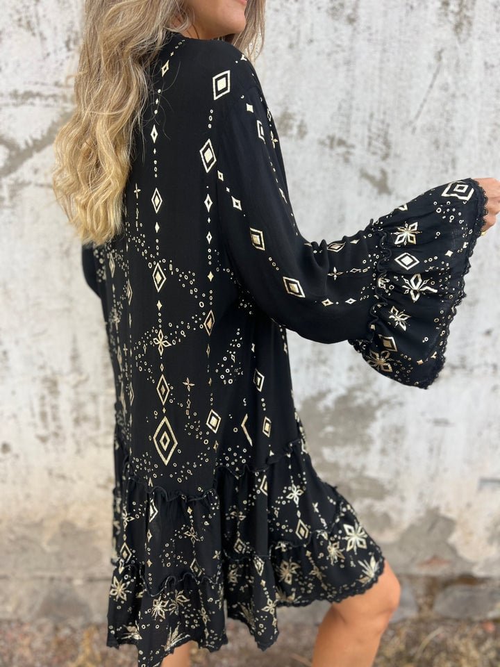 Women's Boho Three-Quarter Sleeve Tiered Mini Dress