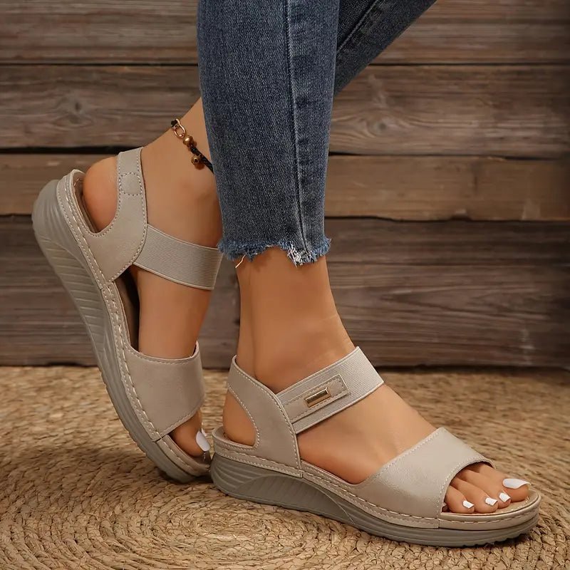 Women's Comfort Sandals Adjustable Straps Cushioned Footbed