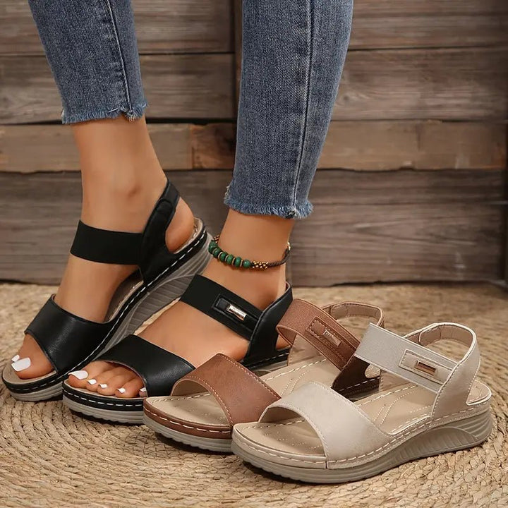 Women's Comfort Sandals Adjustable Straps Cushioned Footbed