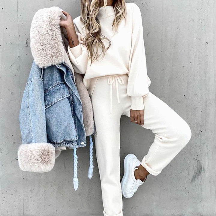 Women's Cosy Two-Piece Relaxed-Fit Tracksuit Outfit Set - White