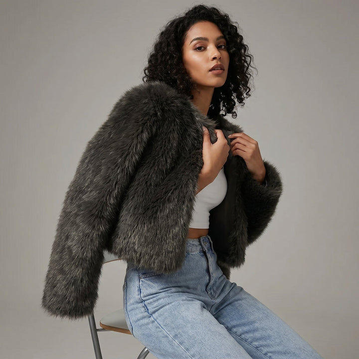 Women's Cropped Faux Fur Jacket Short Cardigan - Black