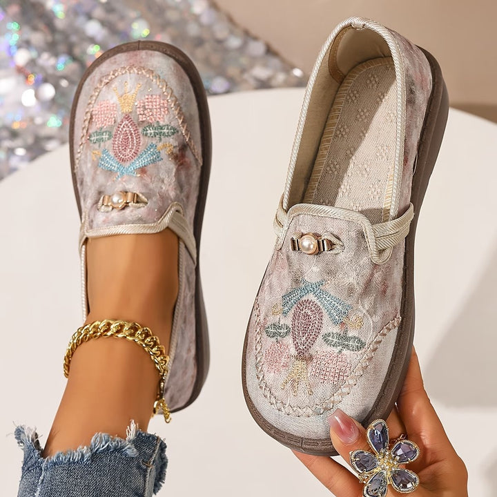Women's Embroidered Floral Loafers Pearl Detail - Beige