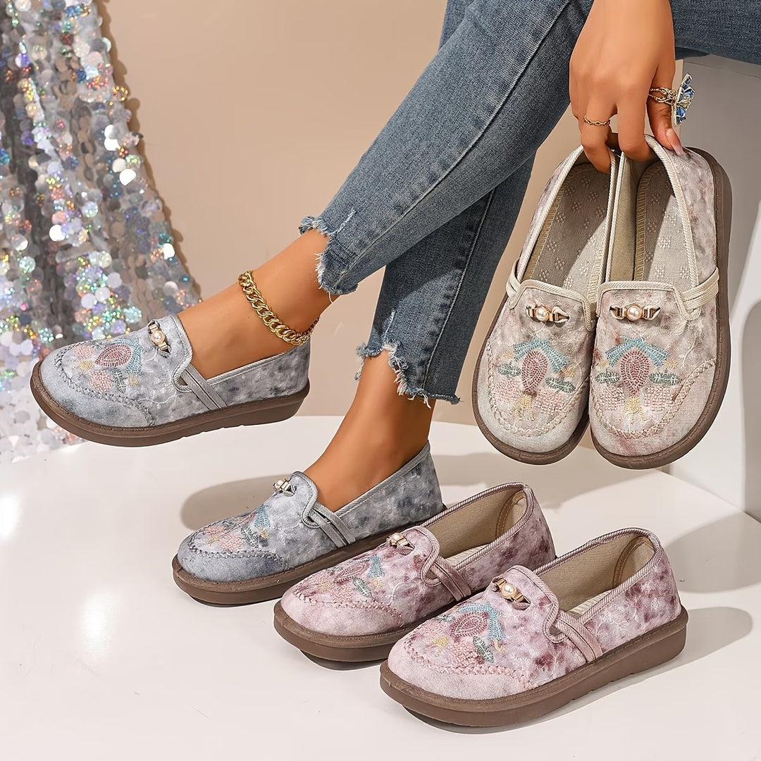 Women's Embroidered Floral Loafers Pearl Detail
