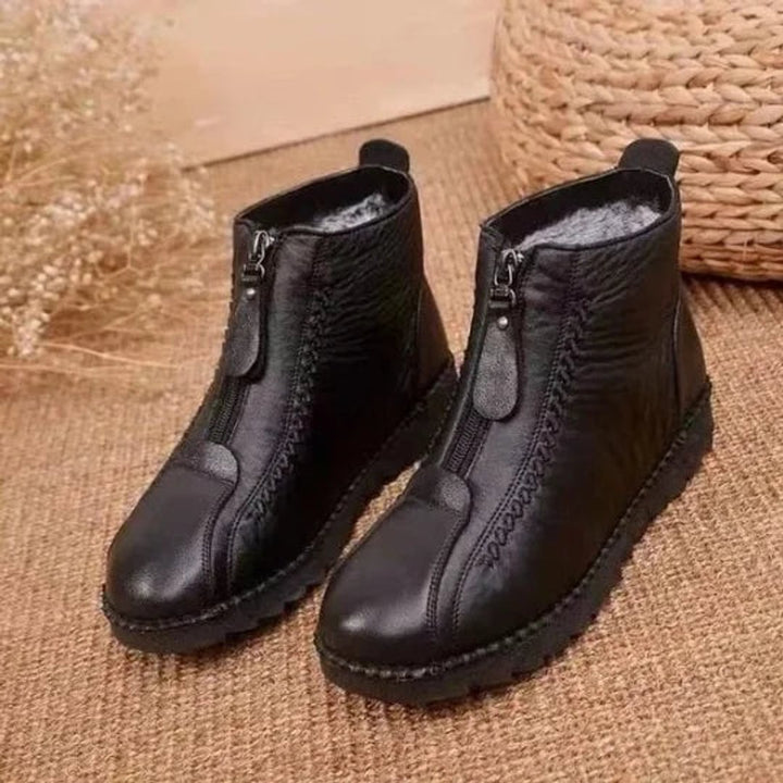 Women's Fleece-Lined Zip-Up Slip-Resistant Leather Ankle Boots - Black