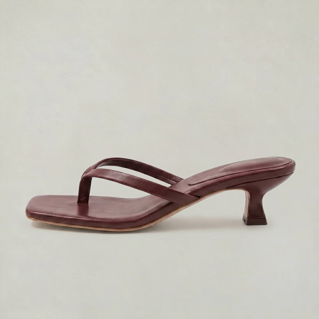 Women's Kitten Heel Thong Slip-On Sandals - Red Wine