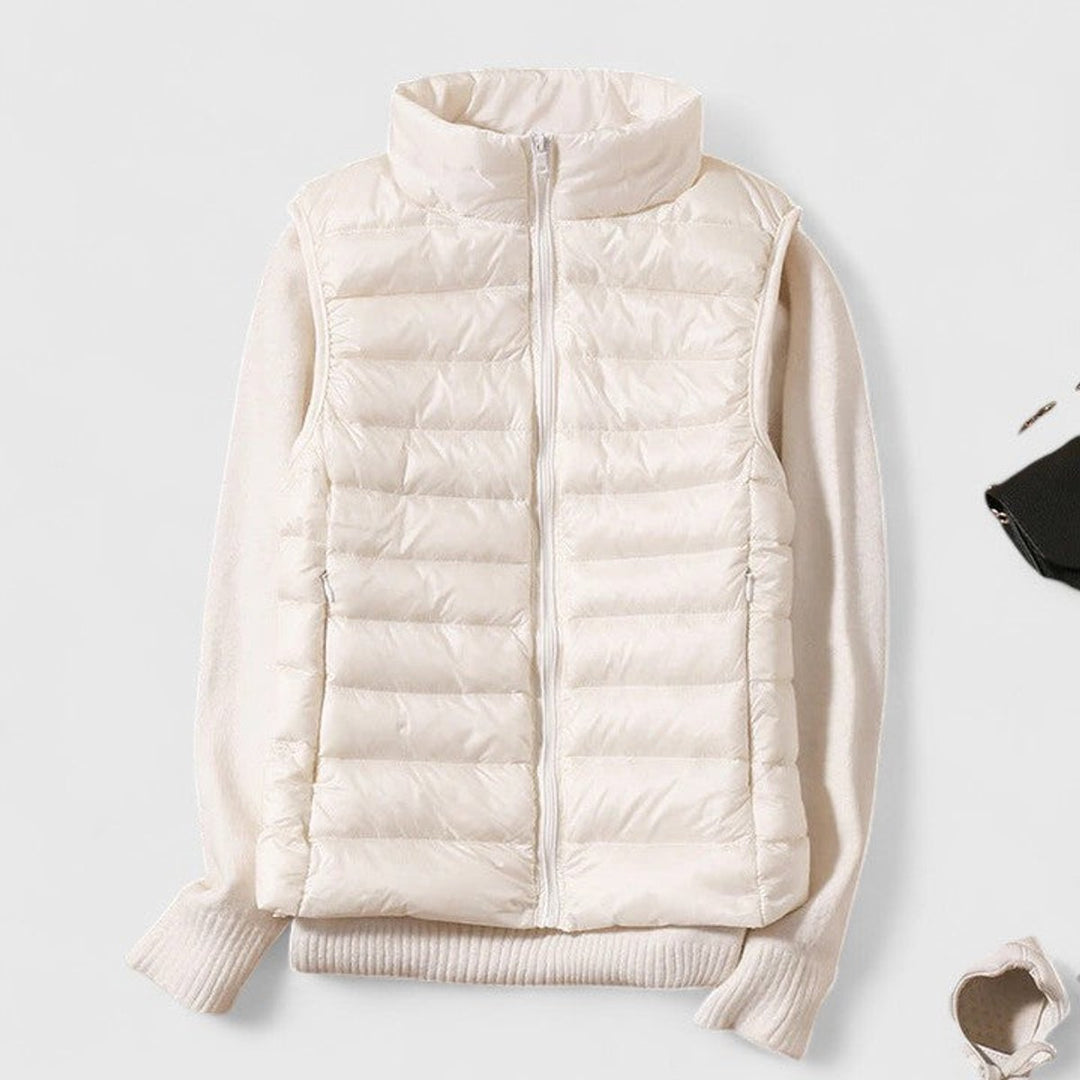 Women's Lightweight Quilted Puffer Vest Sleeveless Zip-Up Gilet - White