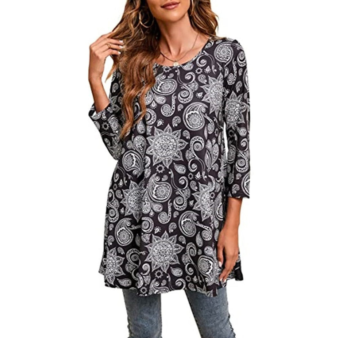 Women's Mandala Print 3/4 Sleeve Swing Tunic Top - A14