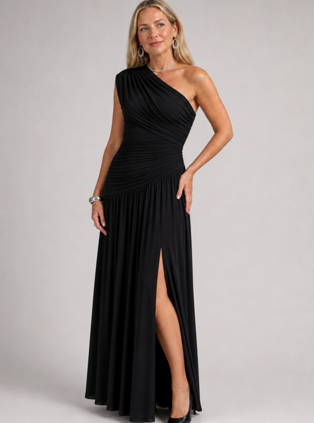 Women's One-Shoulder Ruched Bodice Maxi Cocktail Dress - Black