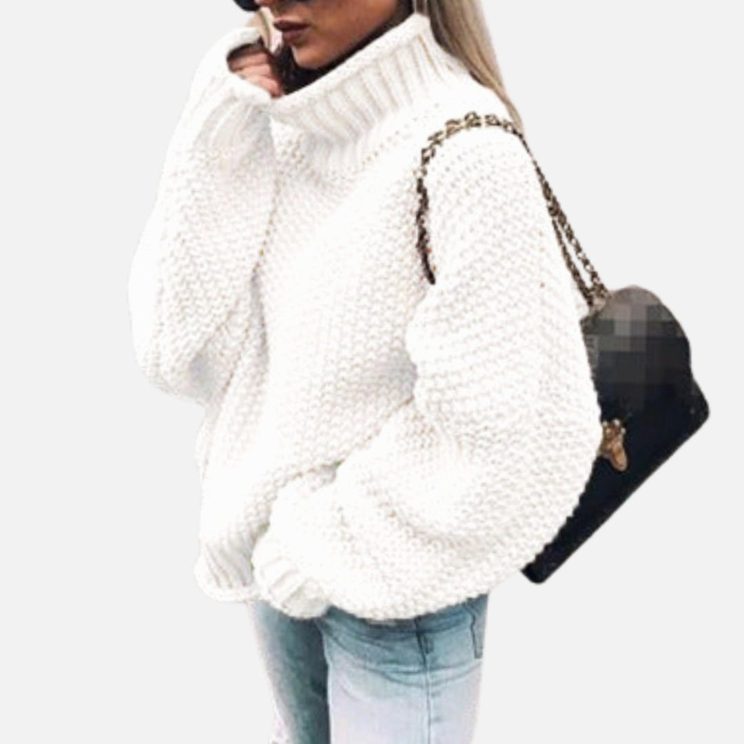Women's Oversized Chunky Knit Turtleneck Jumper - White