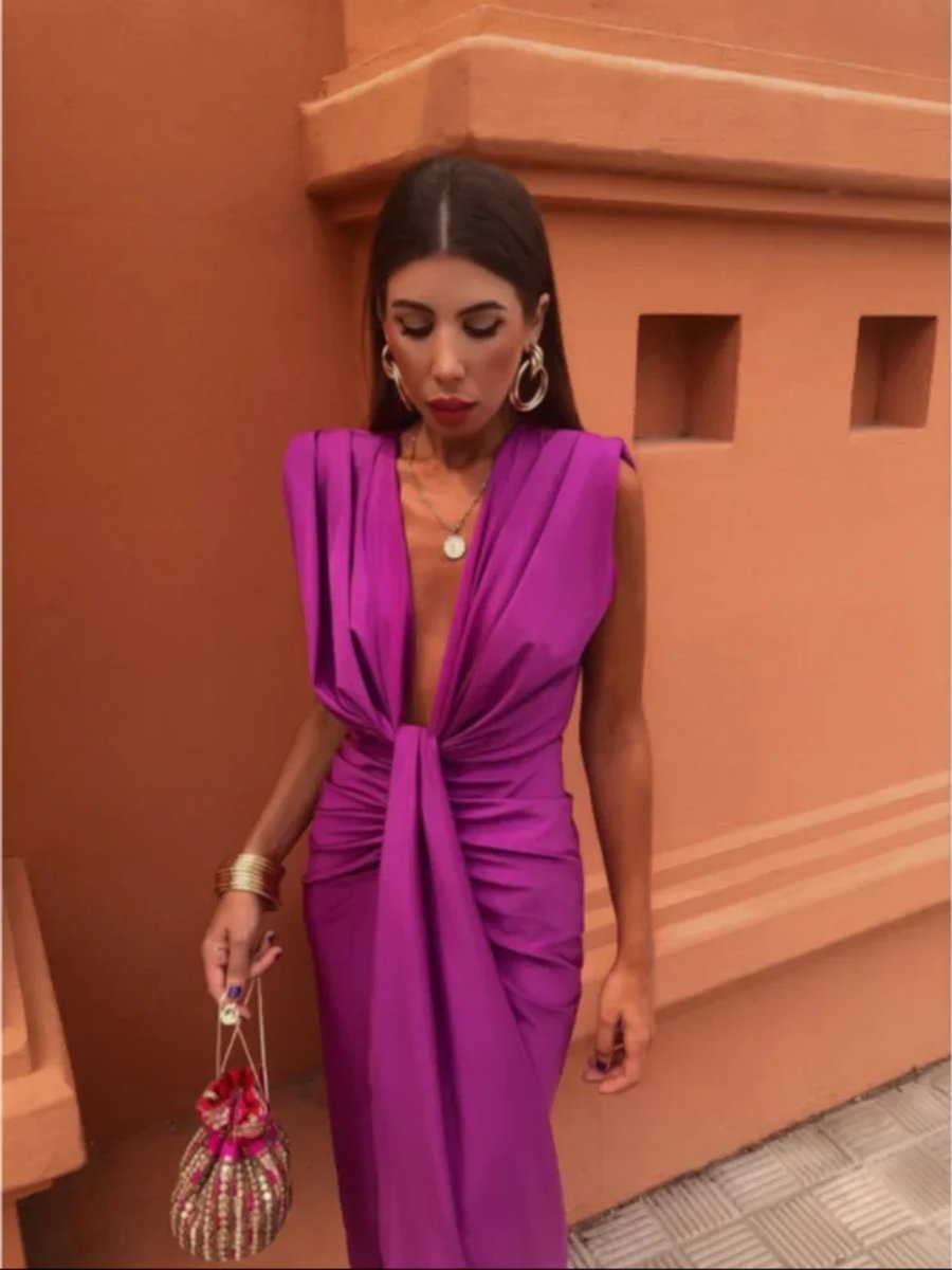 Women's Pleated Sleeveless Deep V-Neck Midi Dress - Fuchsia