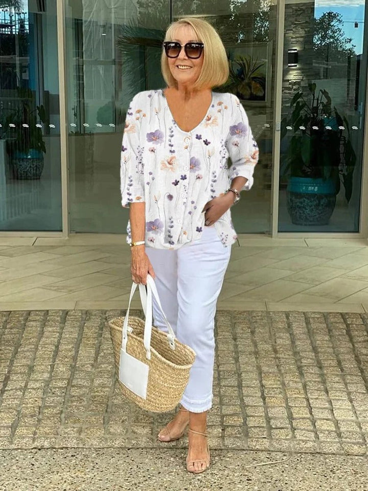 Women's Relaxed-Fit Floral Button-Front V-Neck Blouse - White
