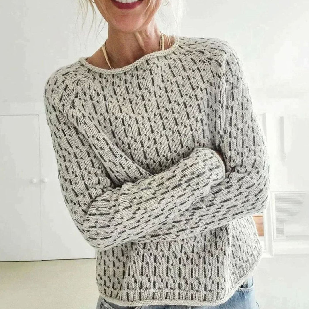 Women's Relaxed-Fit Round Neck Long-Sleeve Knit Sweater - Grey
