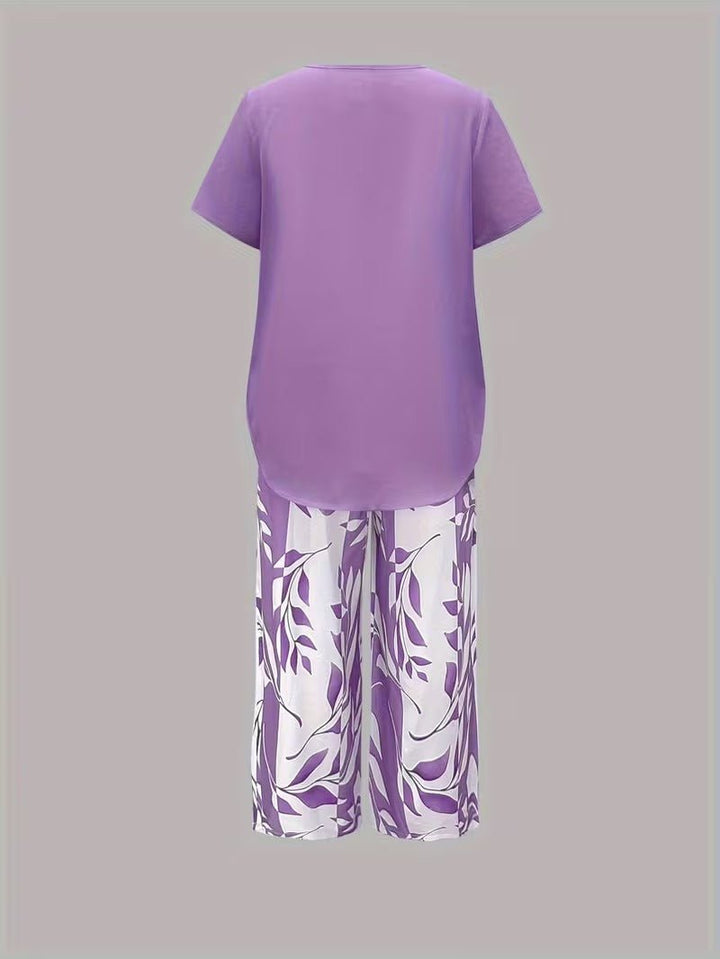 Women's Relaxed Leaf Print Two Piece Coordinated Set