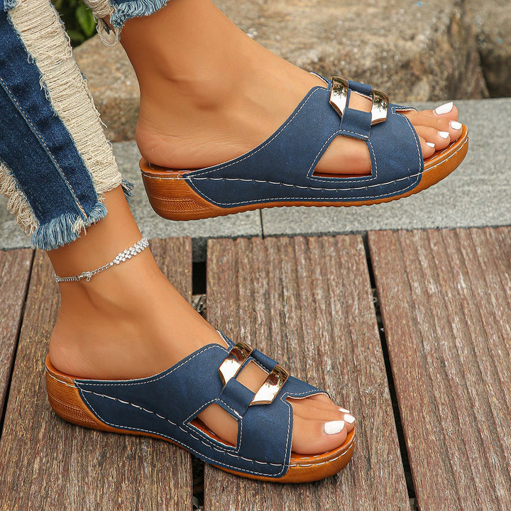 Women's Slide Sandals Buckle Detail Platform Comfort