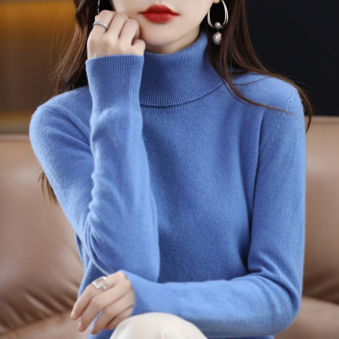 Women's Slim-Fit Cashmere Blend Turtleneck Jumper - Blue