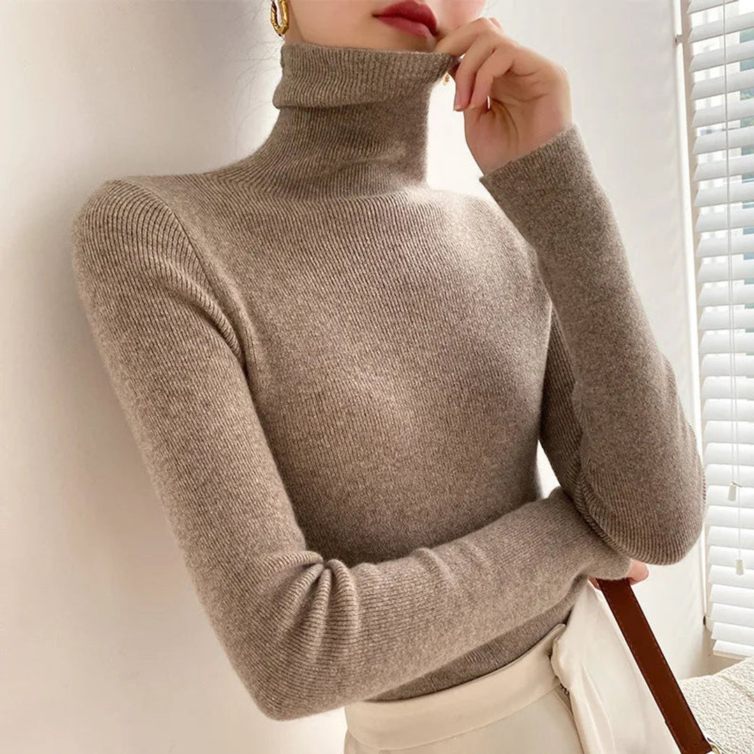 Women's Slim-Fit Cashmere Turtleneck Jumper - Camel