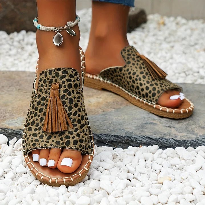 Women's Slip-On Sandals Open Toe Tassel Detail Flat - Green & Black