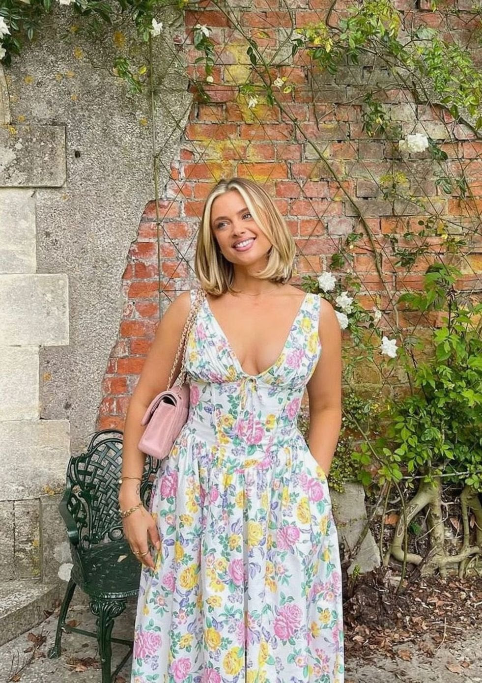 Women's V-Neck Floral Fit-and-Flare Midi Dress Pockets
