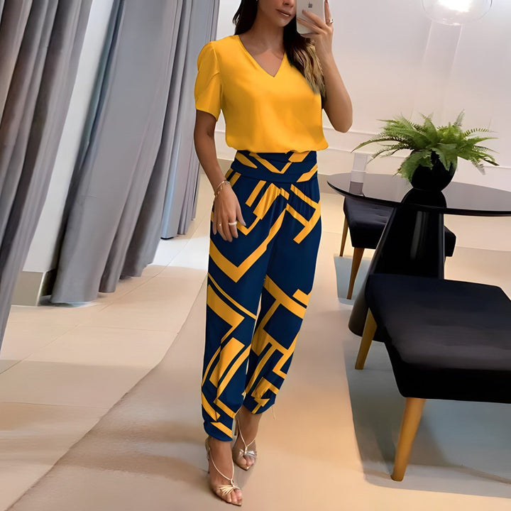 Women's V-Neck Short Sleeve Wide Leg Two-Piece Set - Yellow