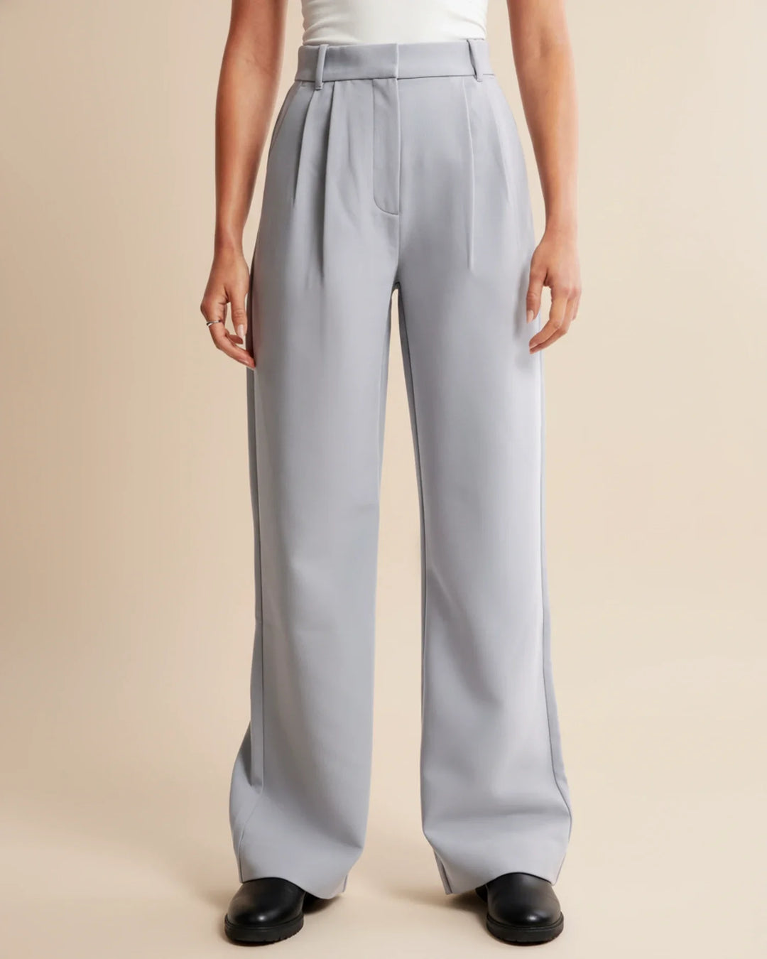 Eloise | High Waist Pleated Leg Trousers with Tailored Fit